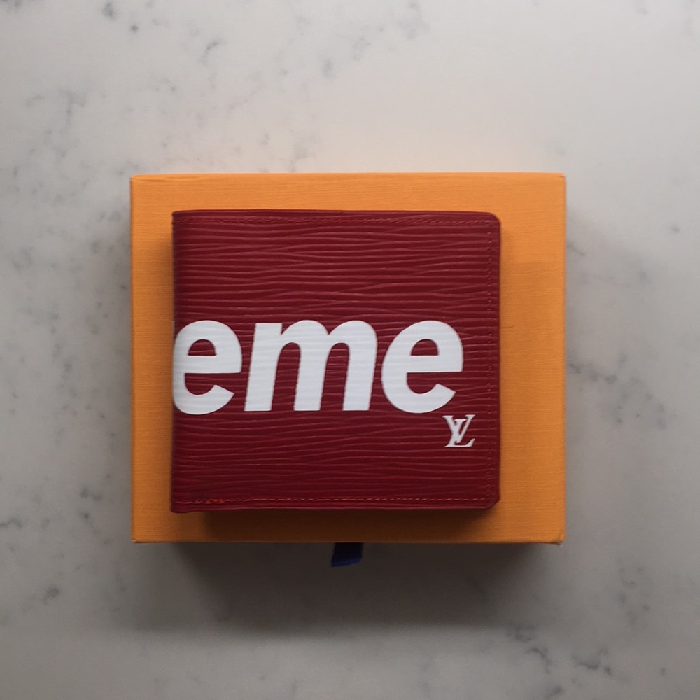Supreme Louis Vuitton Wallet
